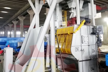 Q15GL金属履带抛丸机